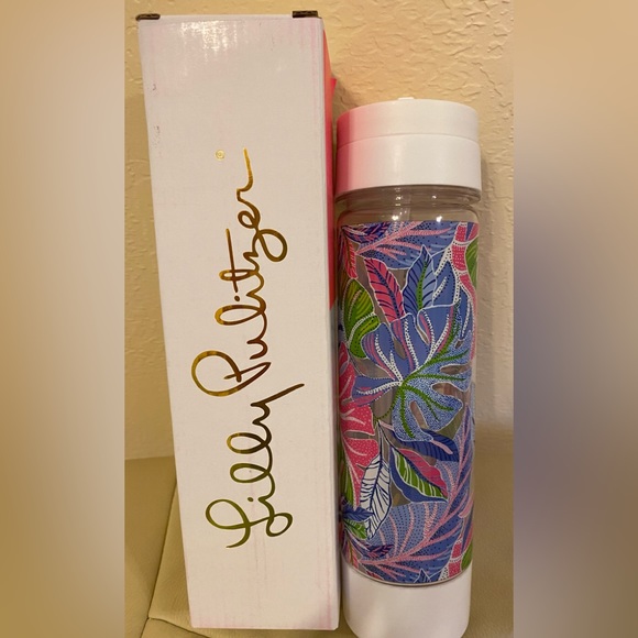 Lilly Pulitzer Other - Lilly Pulitzer Printed Water Bottle in Blue Grotto Beleaf In Yourself.💙